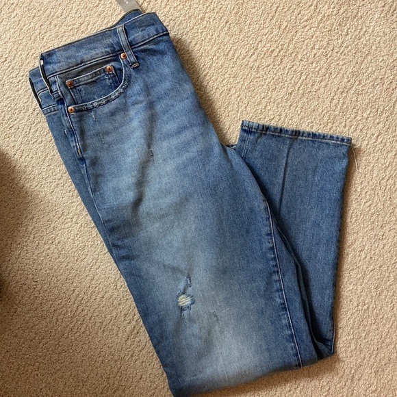NWT J.Crew high-rise Classic Straight Jeans 30T - Picture 4 of 5